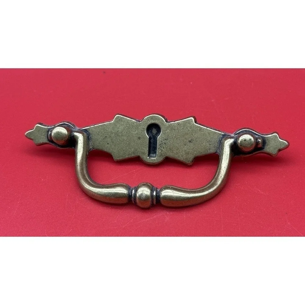 Amerock 314 Drawer 1950 Pull Handle Brass Faux Keyhole 3